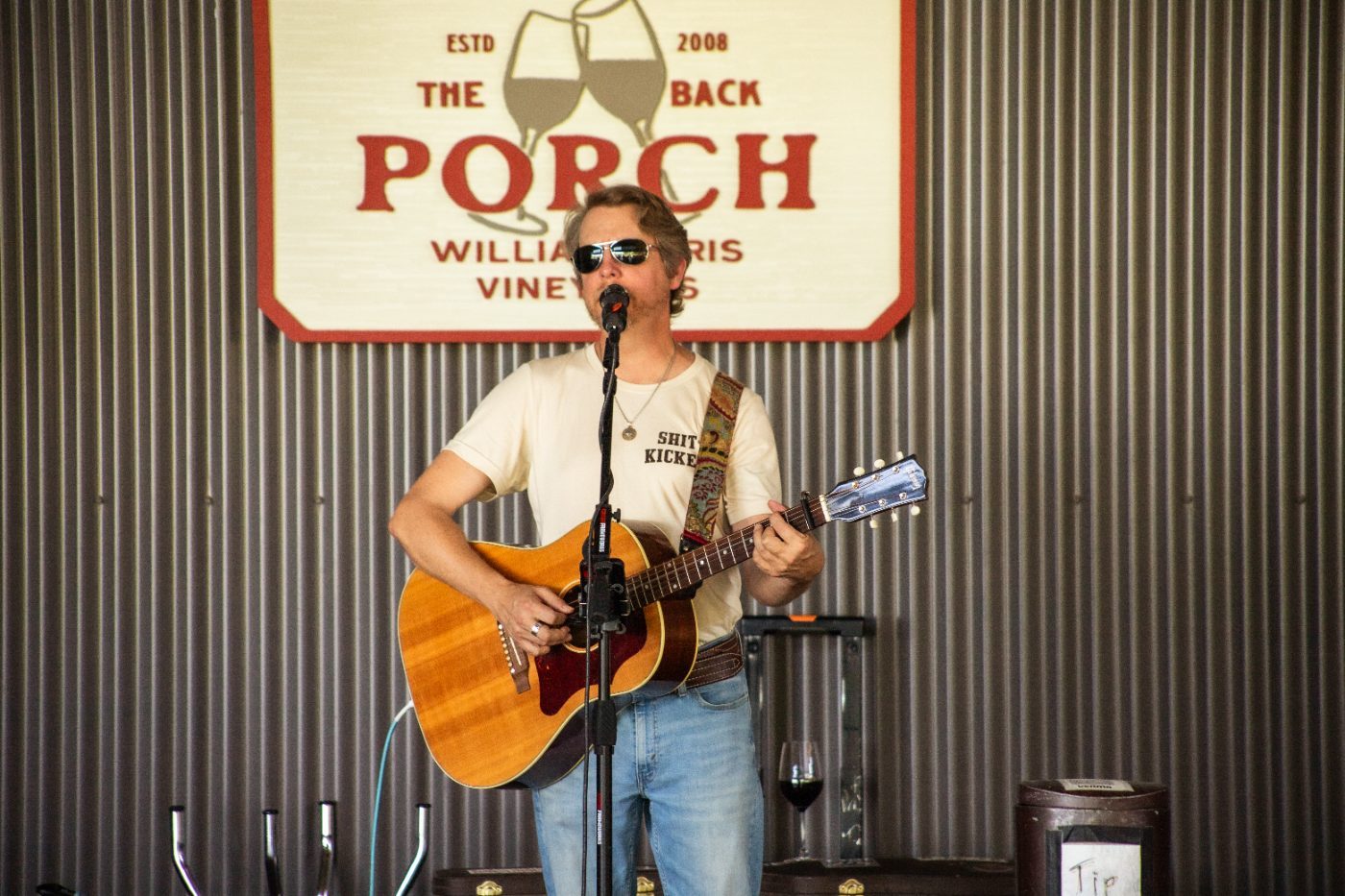 Brent Ryan playing at The Porch